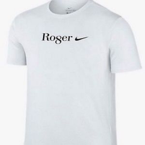 NIKE NikeCourt  Roger Federer Celebration T-Shirt